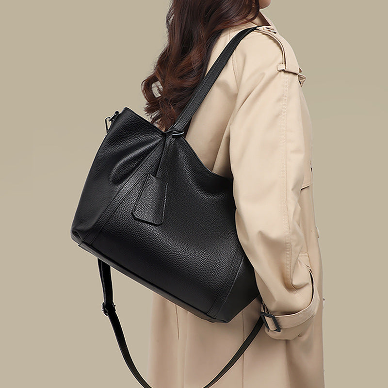 Bolso de hombro de piel · Suave