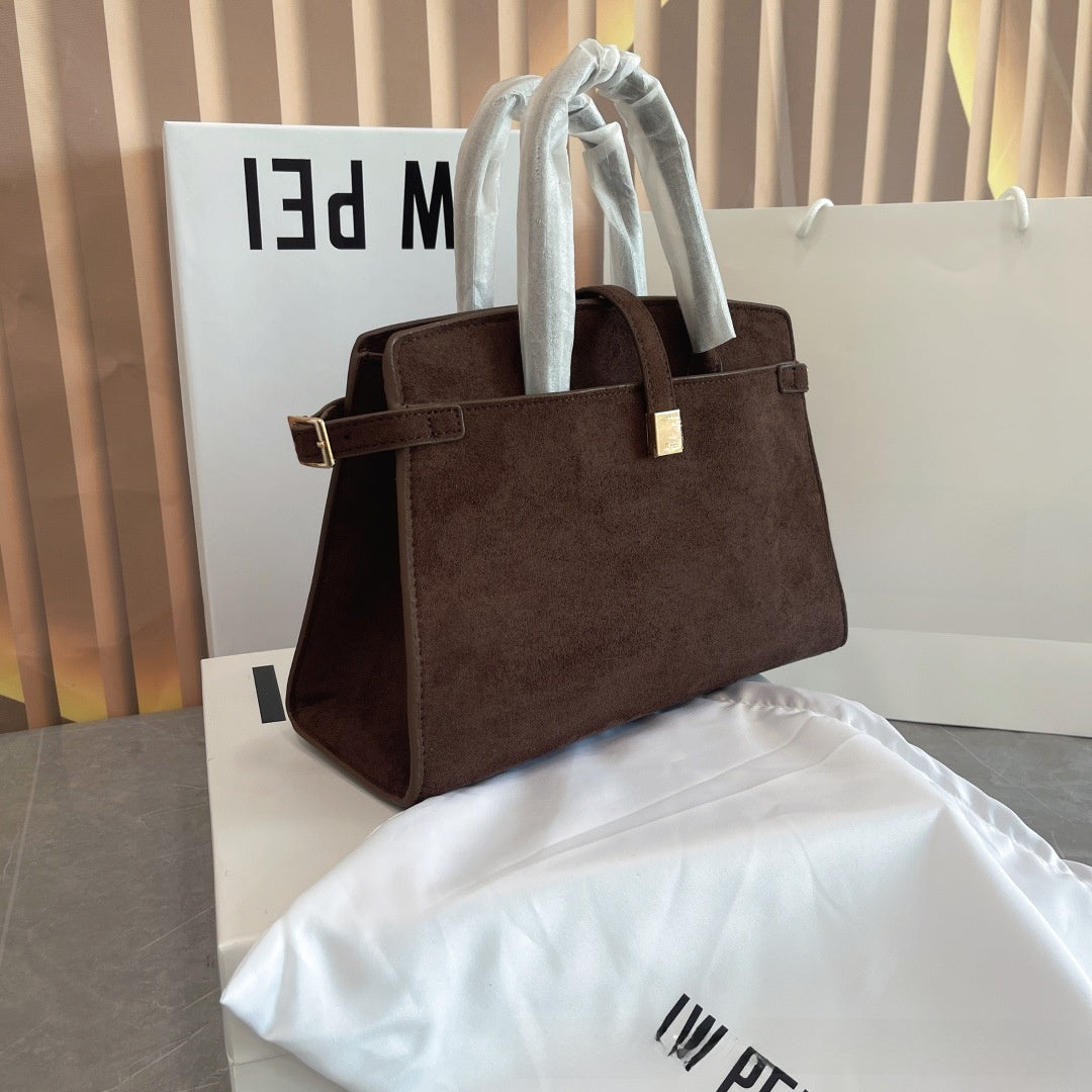 Bolso bandolera de piel · Maletín retro