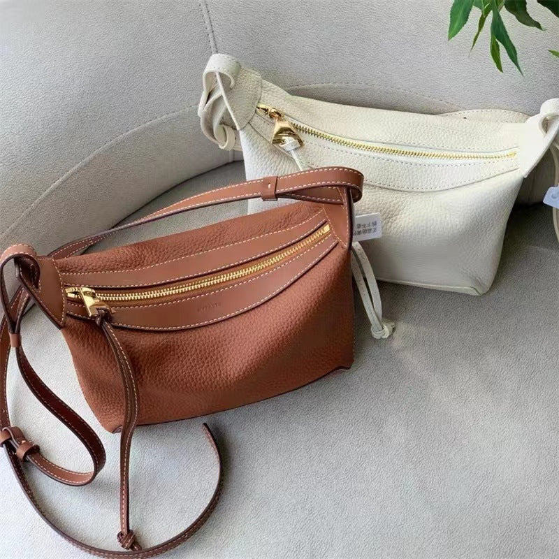 Bolso bandolera de piel curvo, fotografía adicional 3