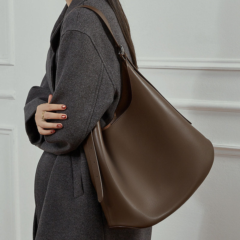 Bolso grande de piel de 39 cm